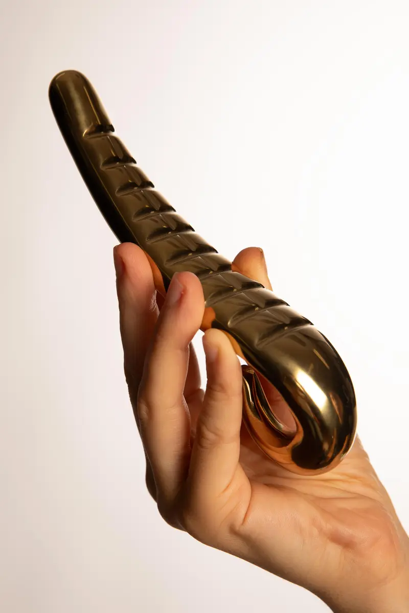 Devil's Tongue Dildo in Acciaio