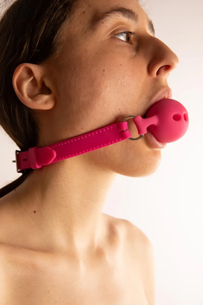 Gag Ball Forata in Silicone Rosa