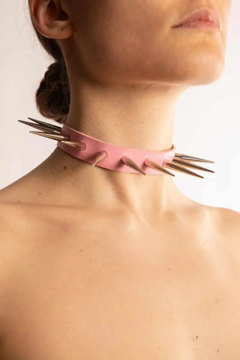 Hard Spike Collare con Borchie Rosa