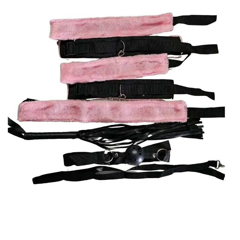 Kit BDSM 8 pezzi Rosa e Nero