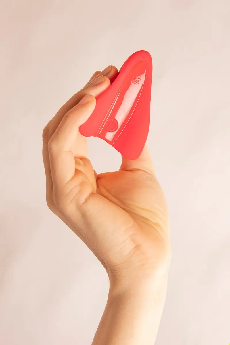 Satisfyer High Fly Vibratore da Dita Rosso