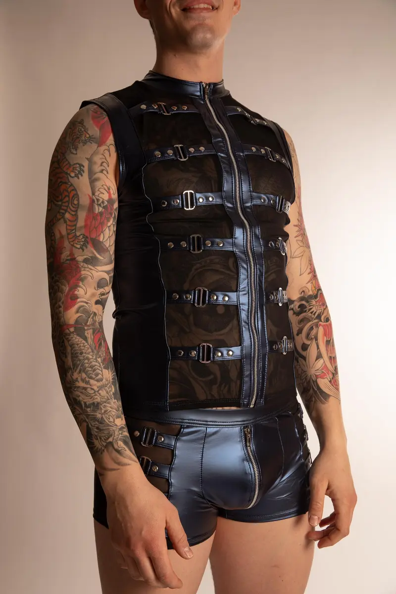 Top con Cinturini in Eco Pelle