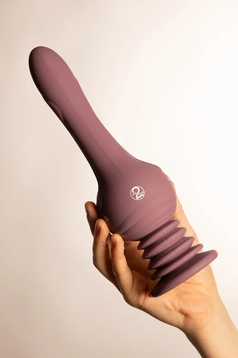 Turbo Shaker Dildo Vibrante