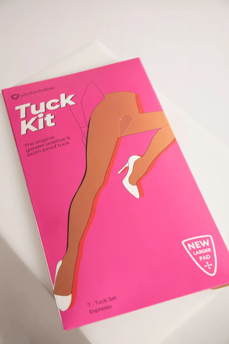 Unclockable Tucking Kit 7pz